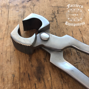 Farriers Equipment Tools | 14" Pull Offs | Chrome Vanadium | Blacksmith Pinchers - Farriers Equipment