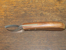 Load image into Gallery viewer, Farriers Equipment Tools | Hoof Loop Knife Blade | Hoof Trimming Equipment - Farriers Equipment