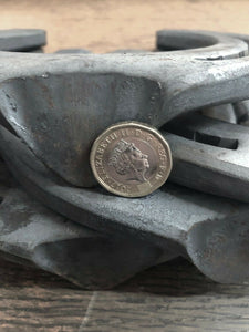 4 Large Horse shoes Game Pitching Set each shoe weighs 2.5lb and is 71/4" wide - Farriers Equipment