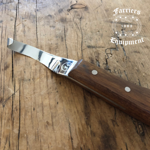 Load image into Gallery viewer, Farriers Equipment Tools | RIGHT Handed Knife Drop Blade | Hoof Trimming Equipment - Farriers Equipment